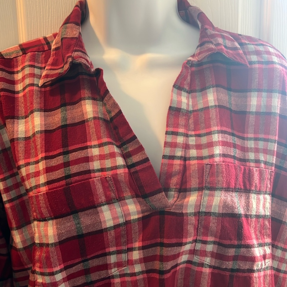 Cute flannel top